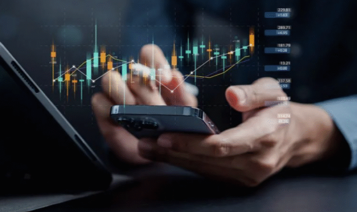 Digital finance data interface representing RWU UAR trend