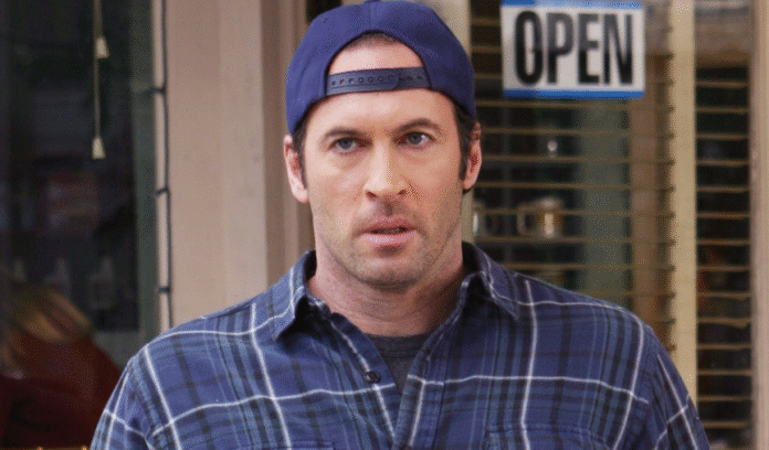 Scott Patterson: From Baseball Star to the Beloved Luke on Gilmore Girls